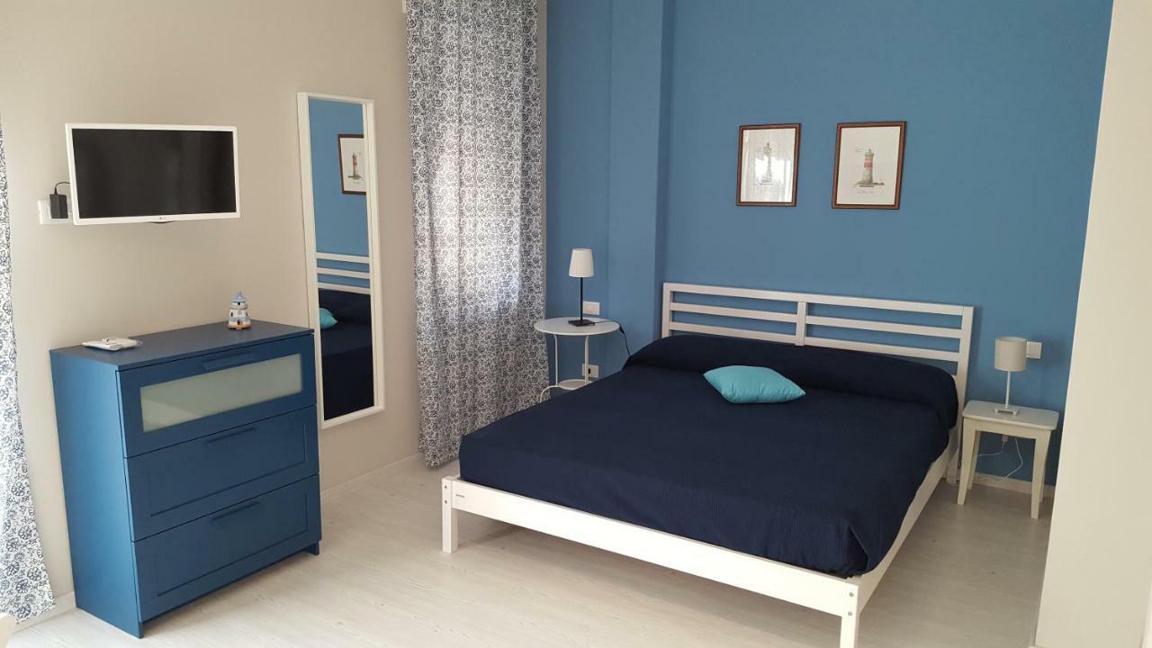 Galu Guest House Gaeta Bagian luar foto