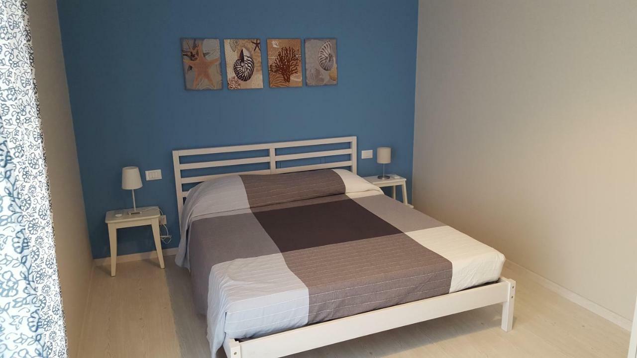 Galu Guest House Gaeta Bagian luar foto