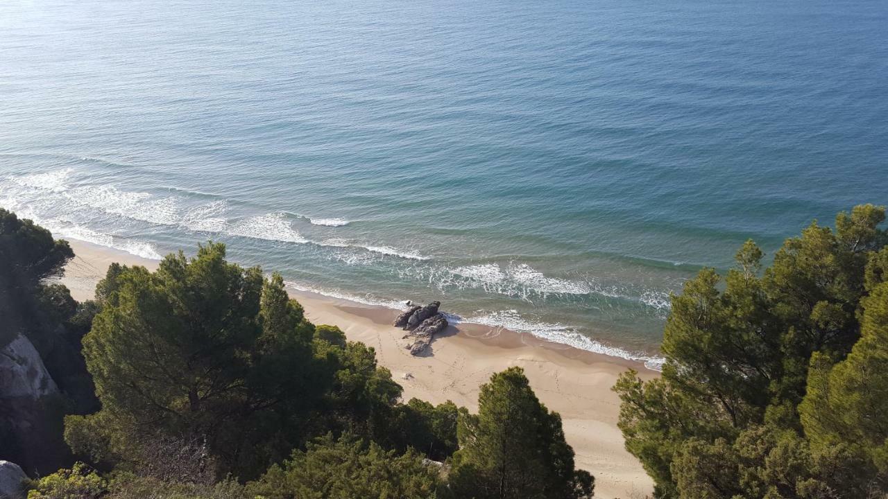 Galu Guest House Gaeta Bagian luar foto